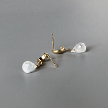 画像をギャラリービューアに読み込む, 月光|ムーンストーンの朧月ピアス|Une(ウーネ)