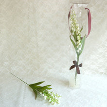 画像をギャラリービューアに読み込む, そのまま飾れるシングルブーケ*スズラン|Luna et Lily(ルナエリリ)