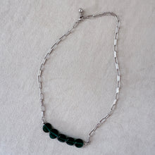画像をギャラリービューアに読み込む, 【ネックレス】ヴィンテージビーズが輝くグリーンの差し色ネックレス|ERIKOART(エリコアート)