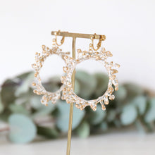 画像をギャラリービューアに読み込む, crown of baby's breath -gold-(ピアス/イヤリング)|FT2 works(エフティーツーワークス)