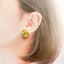 画像をギャラリービューアに読み込む, ミモザのイヤリング/ピアス|Apila(アピラ)