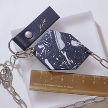 画像をギャラリービューアに読み込む, paintスマホストラップ|.kake(カケ)