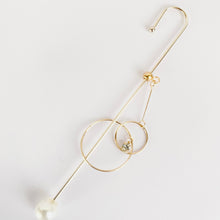 画像をギャラリービューアに読み込む, クリスタルサークルラップピアス|Kaava HELMI(カーヴァヘルミ)