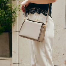 画像をギャラリービューアに読み込む, Pandora - Taupe|SAMUEL ASHLEY(サミュエル アシュレー)