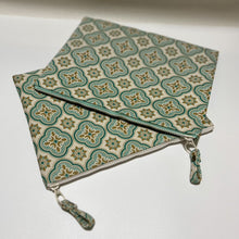 画像をギャラリービューアに読み込む, ポーチ(大) 海棠花柄|TAIWAN SERENDIPITY(タイワン セレンディピティ)