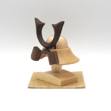 画像をギャラリービューアに読み込む, 木製兜≪鍬形≫|Atelier Alt(アトリエアルト)