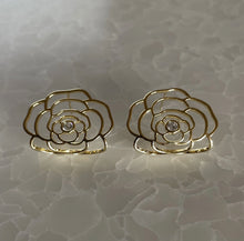 画像をギャラリービューアに読み込む, フラワーレースピアス|Novedad.(ノベダ)