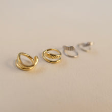 画像をギャラリービューアに読み込む, Silver925ねじりミニピアス|HOTARU(ホタル)