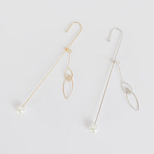 画像をギャラリービューアに読み込む, クリスタルマーキスラップピアス|Kaava HELMI(カーヴァヘルミ)