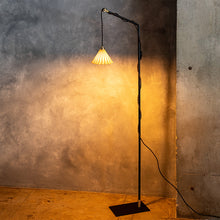 画像をギャラリービューアに読み込む, フロアスタンド|gram eight(グラムエイト)