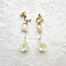 画像をギャラリービューアに読み込む, 桜の雫 イヤリング/ピアス|Apila(アピラ)