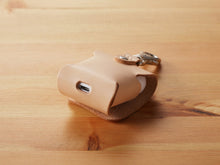 画像をギャラリービューアに読み込む, ワイヤレスイヤホンケース(for AirPods1.2) ナチュラル|JOLI ALL LEATHER ITEMS(ジョリオールレザーアイテムズ)