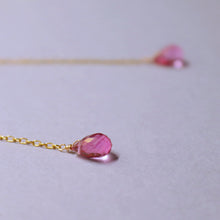 画像をギャラリービューアに読み込む, シクラメンとピンクトパーズのピアス|s.o.f.i. (ソフィー)