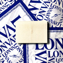 画像をギャラリービューアに読み込む, カードケース・モナコ|LONVA(ロンヴァ)