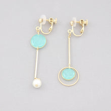 画像をギャラリービューアに読み込む, 美濃和紙のイヤリング/ピアス・丸アシメ|マッチュルーム