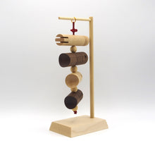 画像をギャラリービューアに読み込む, 木製吊るし鯉のぼり|Atelier Alt(アトリエアルト)