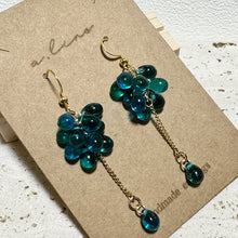 画像をギャラリービューアに読み込む, じゃらじゃらチェコビーズピアス/イヤリング|a.line(エーライン)