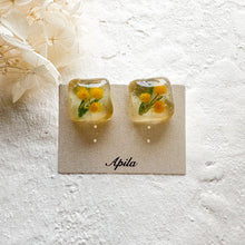 画像をギャラリービューアに読み込む, ミモザのイヤリング/ピアス|Apila(アピラ)