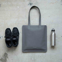 画像をギャラリービューアに読み込む, ウォッシャブルレザートート|objcts.io