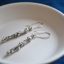 画像をギャラリービューアに読み込む, カレンシルバー ピアス おしべ|Soiry(ソイリー)