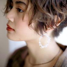 画像をギャラリービューアに読み込む, crown of baby's breath -white-(ピアス/イヤリング)|FT2 works(エフティーツーワークス)