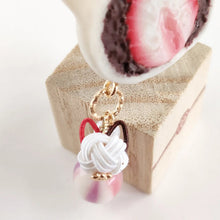 画像をギャラリービューアに読み込む, ねこいちご大福のポニーフック|ねこどんぶり