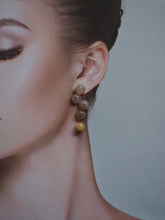 画像をギャラリービューアに読み込む, 雨粒| |海|光|(ミツミ)