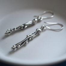 画像をギャラリービューアに読み込む, カレンシルバー ピアス おしべ|Soiry(ソイリー)