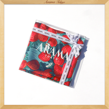 画像をギャラリービューアに読み込む, いちごのスカーフ|ARAMA TOKYO(アラマトーキョー)