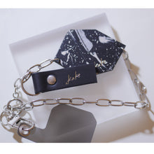 画像をギャラリービューアに読み込む, paintスマホストラップ|.kake(カケ)