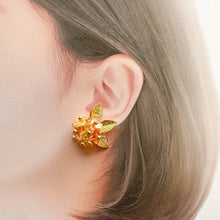画像をギャラリービューアに読み込む, (ラスター)金木犀のイヤリング/ピアス|Apila(アピラ)