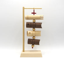 画像をギャラリービューアに読み込む, 木製吊るし鯉のぼり|Atelier Alt(アトリエアルト)