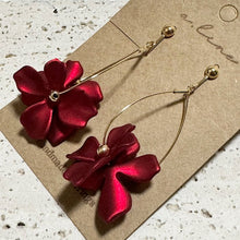 画像をギャラリービューアに読み込む, フラワーフープピアス/イヤリング|a.line(エーライン)