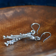 画像をギャラリービューアに読み込む, カレンシルバー ピアス おしべ|Soiry(ソイリー)