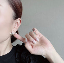 画像をギャラリービューアに読み込む, フラワーレースピアス|Novedad.(ノベダ)