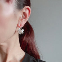 画像をギャラリービューアに読み込む, パールCピアス|Novedad.(ノベダ)
