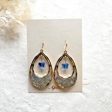 画像をギャラリービューアに読み込む, (ブルー)蝶々の雫 イヤリング/ピアス|Apila(アピラ)