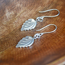 画像をギャラリービューアに読み込む, カレンシルバー ピアス リーフ|Soiry(ソイリー)