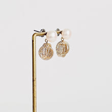 画像をギャラリービューアに読み込む, メタルコイルパールピアス|Kaava HELMI(カーヴァヘルミ)