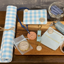 画像をギャラリービューアに読み込む, レザー・キーホルダー・シナモロール|Cuprum by ISHIWATA(クプラム バイ イシワタ)