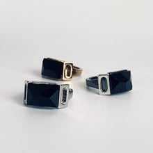 画像をギャラリービューアに読み込む, ブラッククリスタルシグネットリング|Kaava HELMI(カーヴァヘルミ)