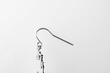 画像をギャラリービューアに読み込む, ありがとうピアスSV片耳|Hiragana(ヒラガナ)