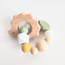 画像をギャラリービューアに読み込む, TinyTeeth(ティーニーティース)ハリネズミさんモチーフ歯固めギフト|Asobo(アソボ)