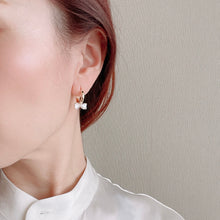 画像をギャラリービューアに読み込む, リボンワンタッチフープピアス|Novedad.(ノベダ)