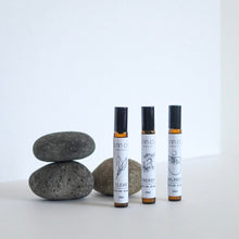 画像をギャラリービューアに読み込む, ロールオンアロマ|OMOU(オモウ)