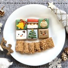 画像をギャラリービューアに読み込む, ★カラフルで可愛い(ホワイトクリスマスver)★アイシングクッキー&ザクザククッキー缶|ケーキ工房 アンドンカフェ(ケーキコウボウ アンドンカフェ)