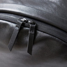 画像をギャラリービューアに読み込む, 【雑誌掲載商品】防水レザー デイパックM|leather laboratory( レザーラボラトリー)