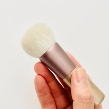 画像をギャラリービューアに読み込む, 熊野筆 HAKU ファンデーションブラシ 丸|筆匠 仿古堂(ホウコドウ)