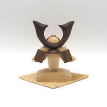 画像をギャラリービューアに読み込む, 木製兜≪鍬形≫|Atelier Alt(アトリエアルト)