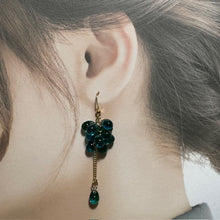 画像をギャラリービューアに読み込む, じゃらじゃらチェコビーズピアス/イヤリング|a.line(エーライン)